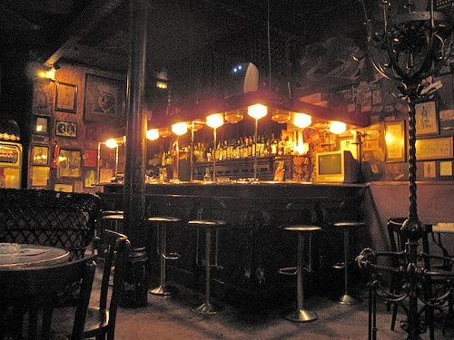 Les Gens que j'aime, a romantic hideaway in the heart of Barcelona  Les Gens que j'aime, a romantic hideaway in the heart of Barcelona