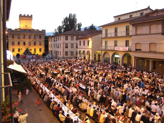Discovering the typical Italian festivals