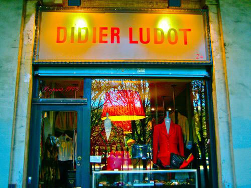Vintage shops in Paris Vintage shops in Paris