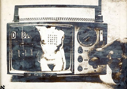 Wallace Berman exhibit in Paris