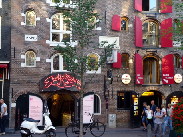 Join Amsterdam’s Free Tours Trend